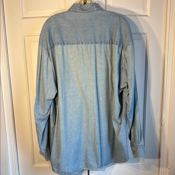 Light Blue Denim Casual Button Down Shirt great quality - Picture 2 of 7